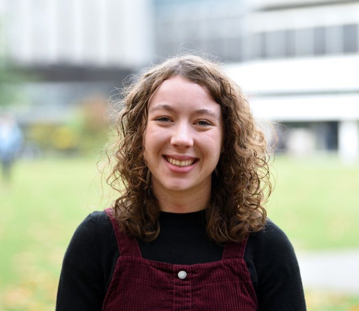 Portrait of President's Scholar Jessica Lally