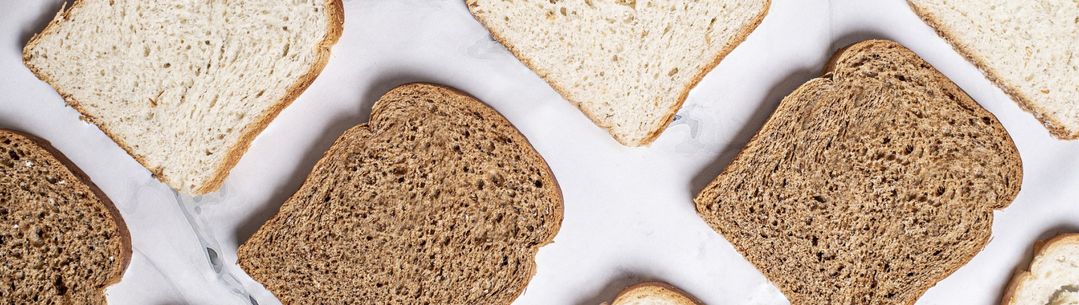 Alternating white and wholemeal bread