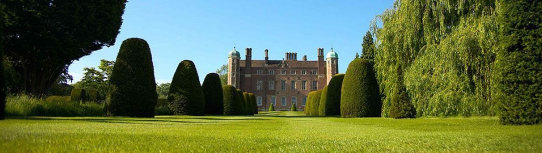 Photo of Madingley Hall in Cambridge