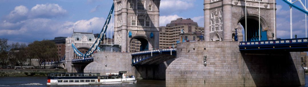 Landscape shot of Tower Bridge on a sunny day.