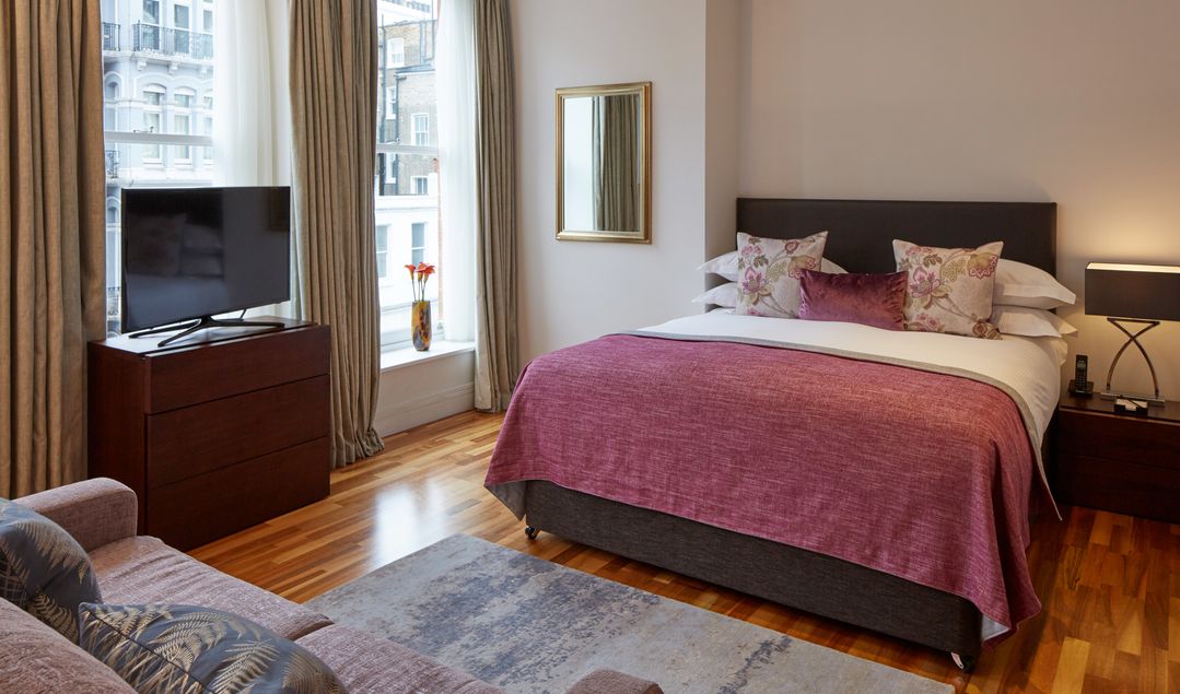 1. Executive open plan