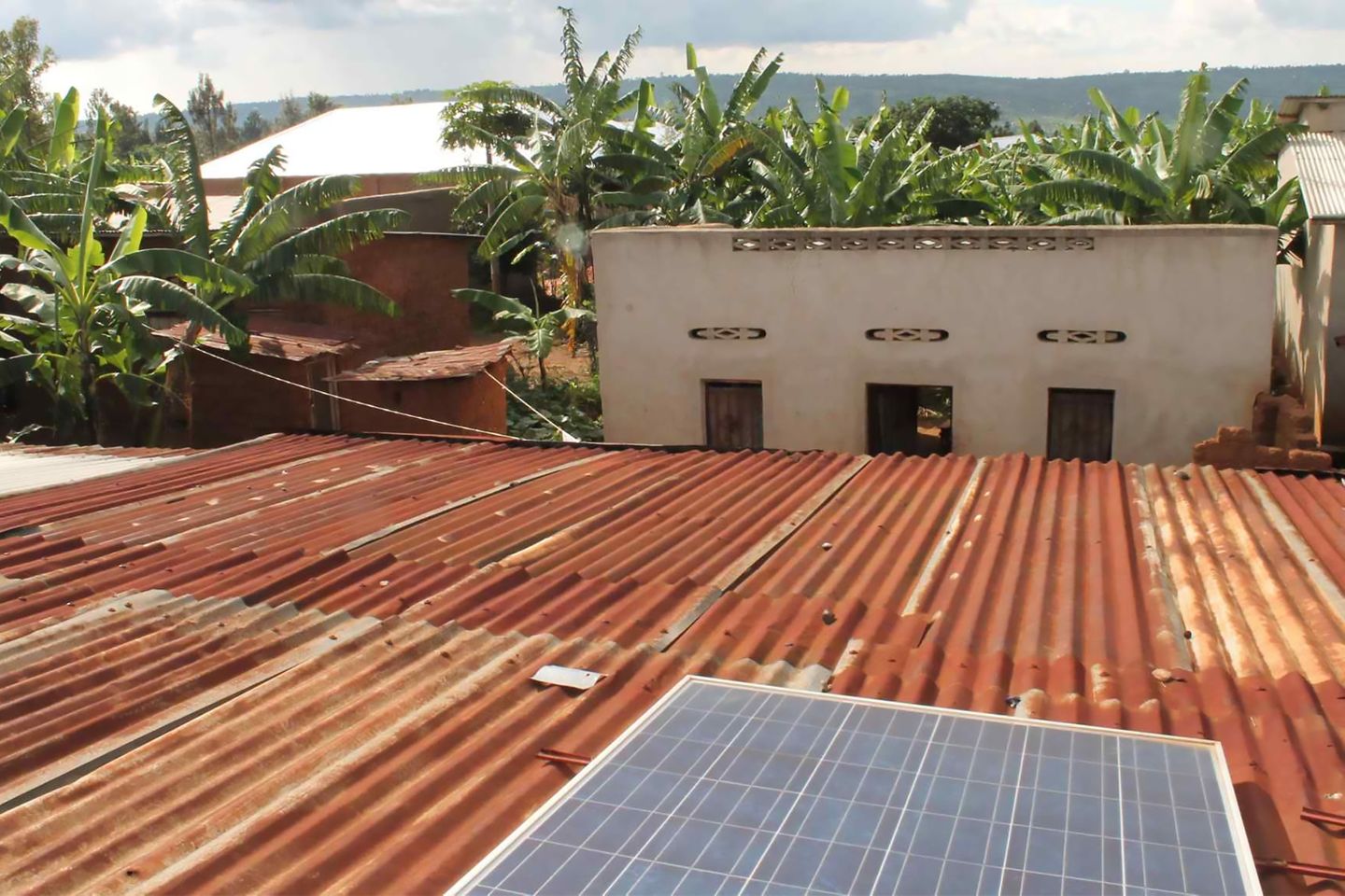 Powering refugee camps in Rwanda with solar mini-grids