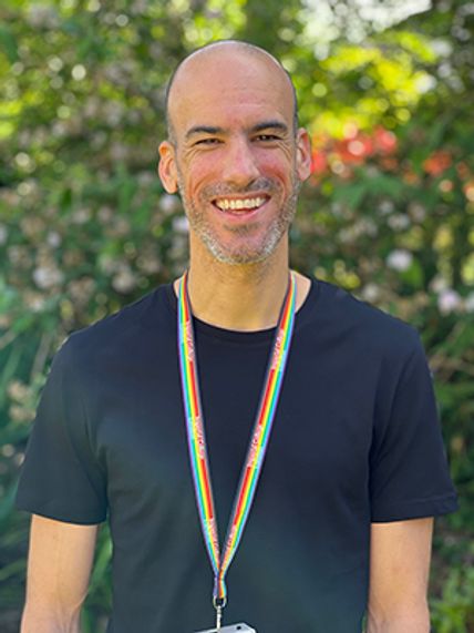 Portrait photo of Dr Alexi Nott