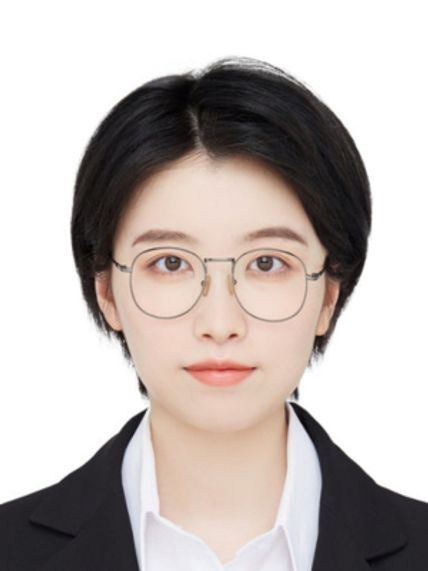 Shimeng Qian portrait