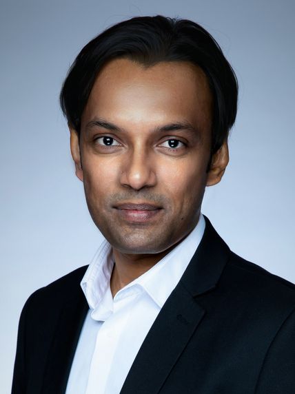 Dr Viraj Perera