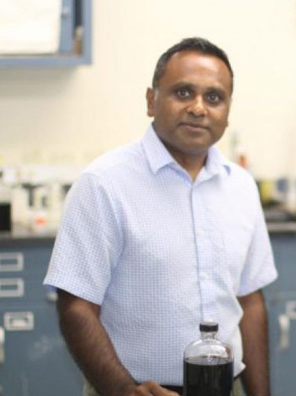 An image of Manish Chhowalla