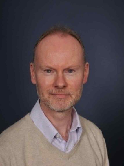 Dr Brian Robertson