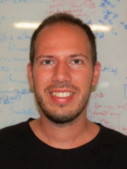 Dr Luigi Vigneri 