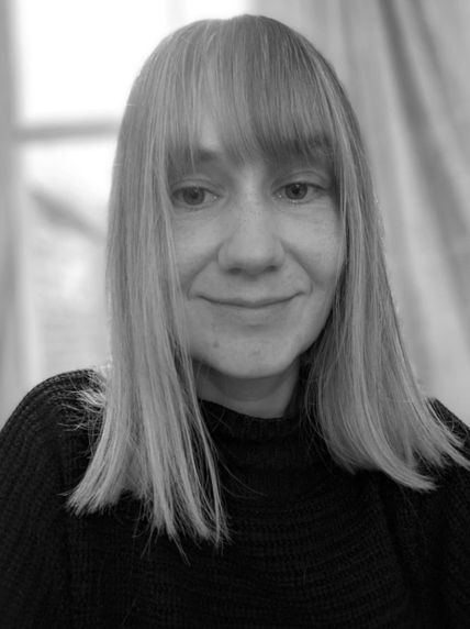 Headshot of Philippa 
