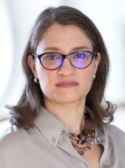 Professor Katharina Hauck