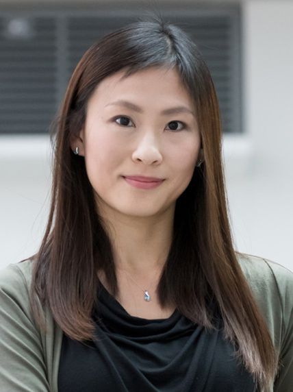 Dr Vivian Li