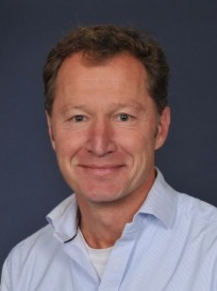 Dr Ulrich Hansen