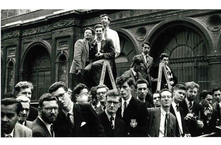 Photograph of students awaiting the Queen Mother on Charter Day 1957