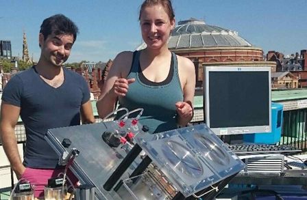 Jose and Anna posing with their reactor with the royal albert hall in the background