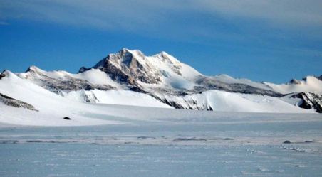 antarctic mountain range