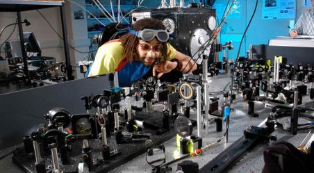 Imperial researchers using Rutherford Appleton Laser facilities at the STFC.