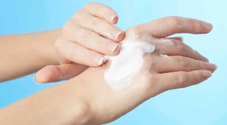 Barrier skin with emollient creams