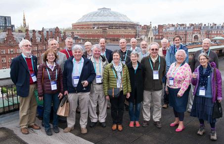 A group of physics alumni with the Royal Albert Hall in the background