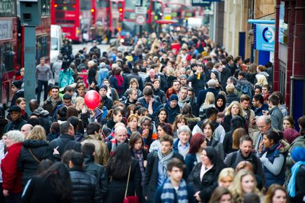 A pictures of commuters walking