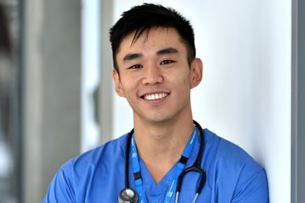 Emerging Alumni Award Winner 2023, Dr Brian Wang
