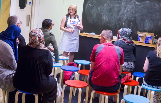 Dr Sara Rankin leads an engagement workshop with members of the public