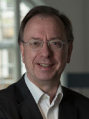 Photo of Dr Martyn MacPherson