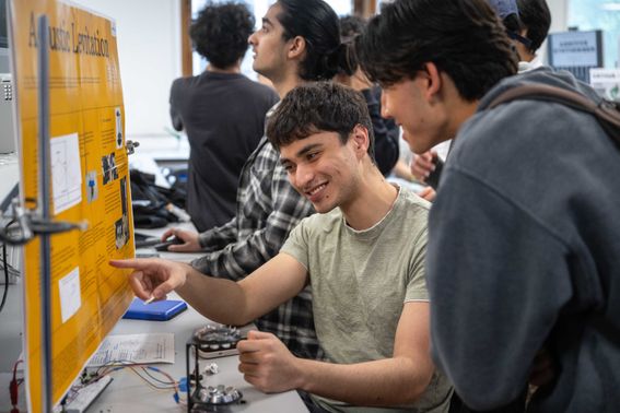 Y1 Physics student project showcase