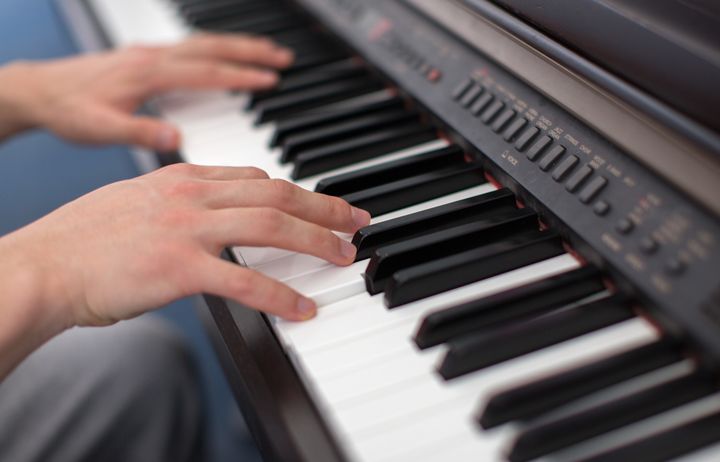 An electric piano