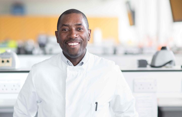 Dr Wayne Mitchell