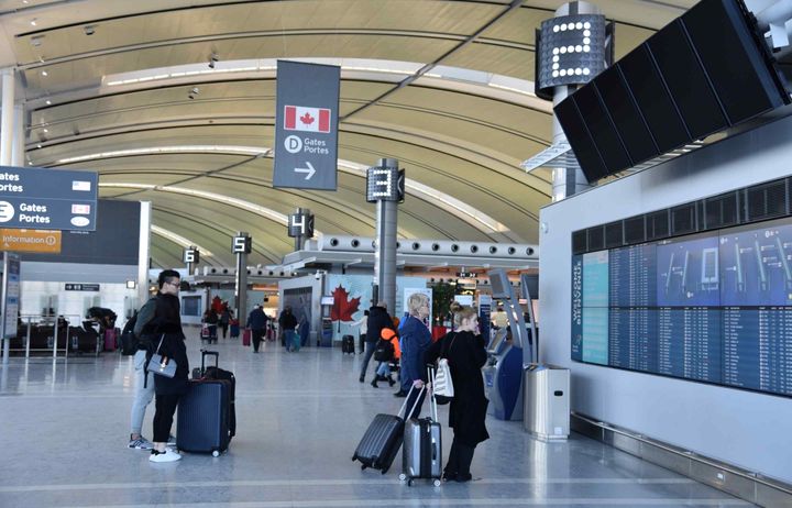 Photo inside Toronto Pearson Airport