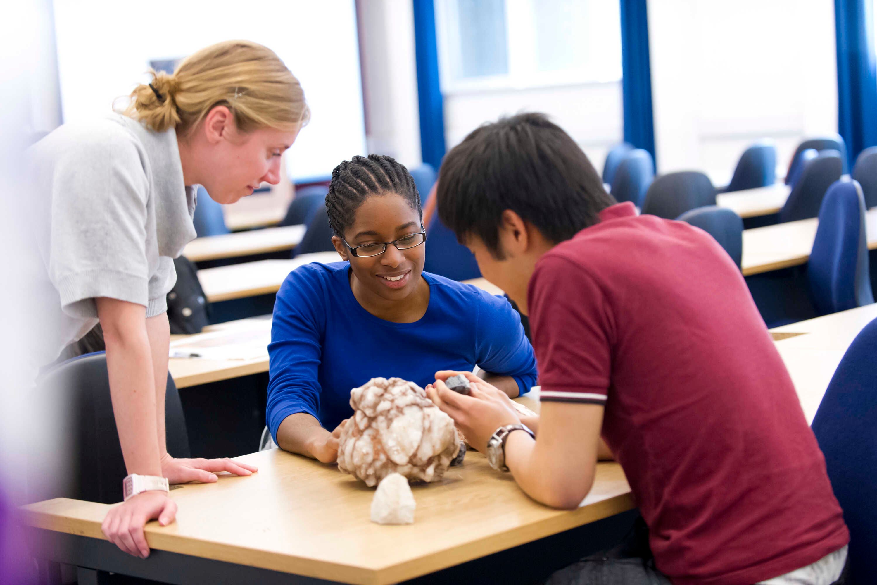 Small group undergraduate teaching taking place in room G41, Department of Earth Science and Engineering