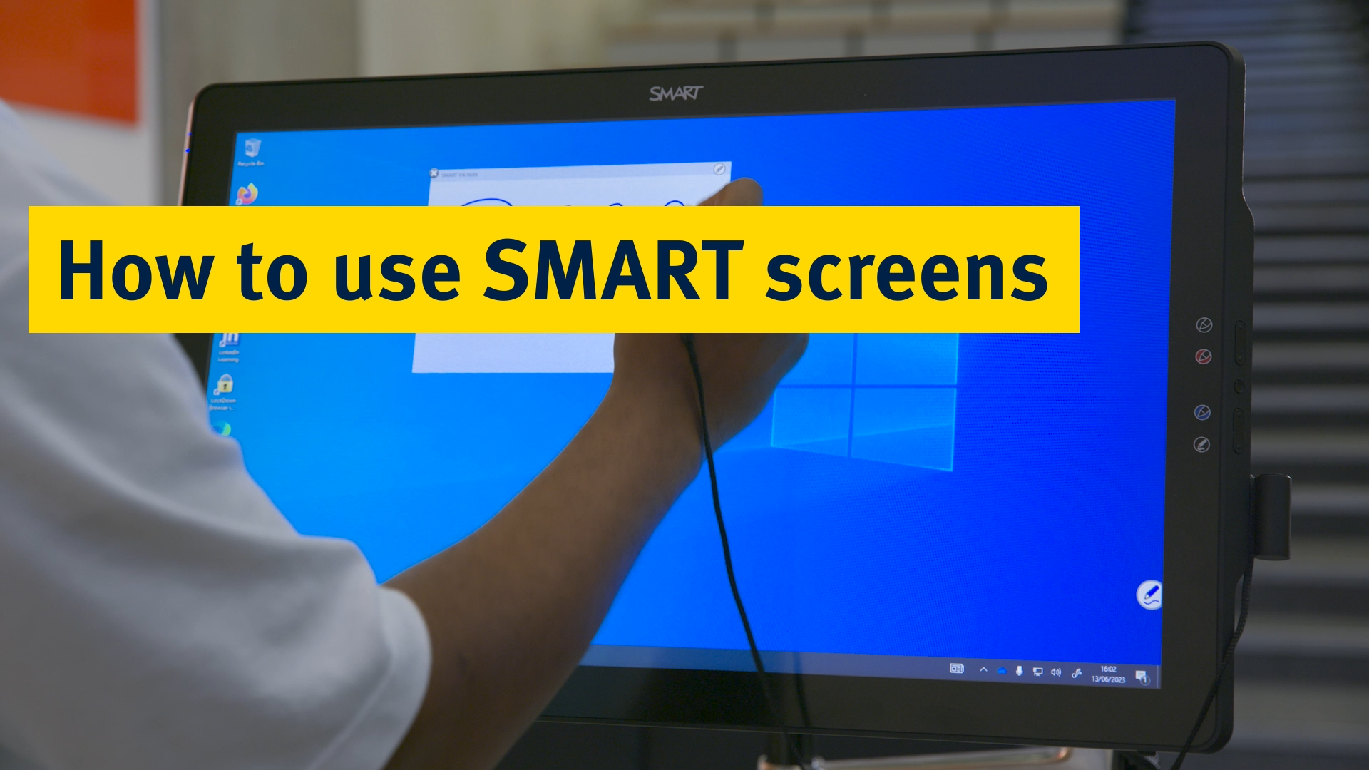 Hhow to use the features of a SMART screen