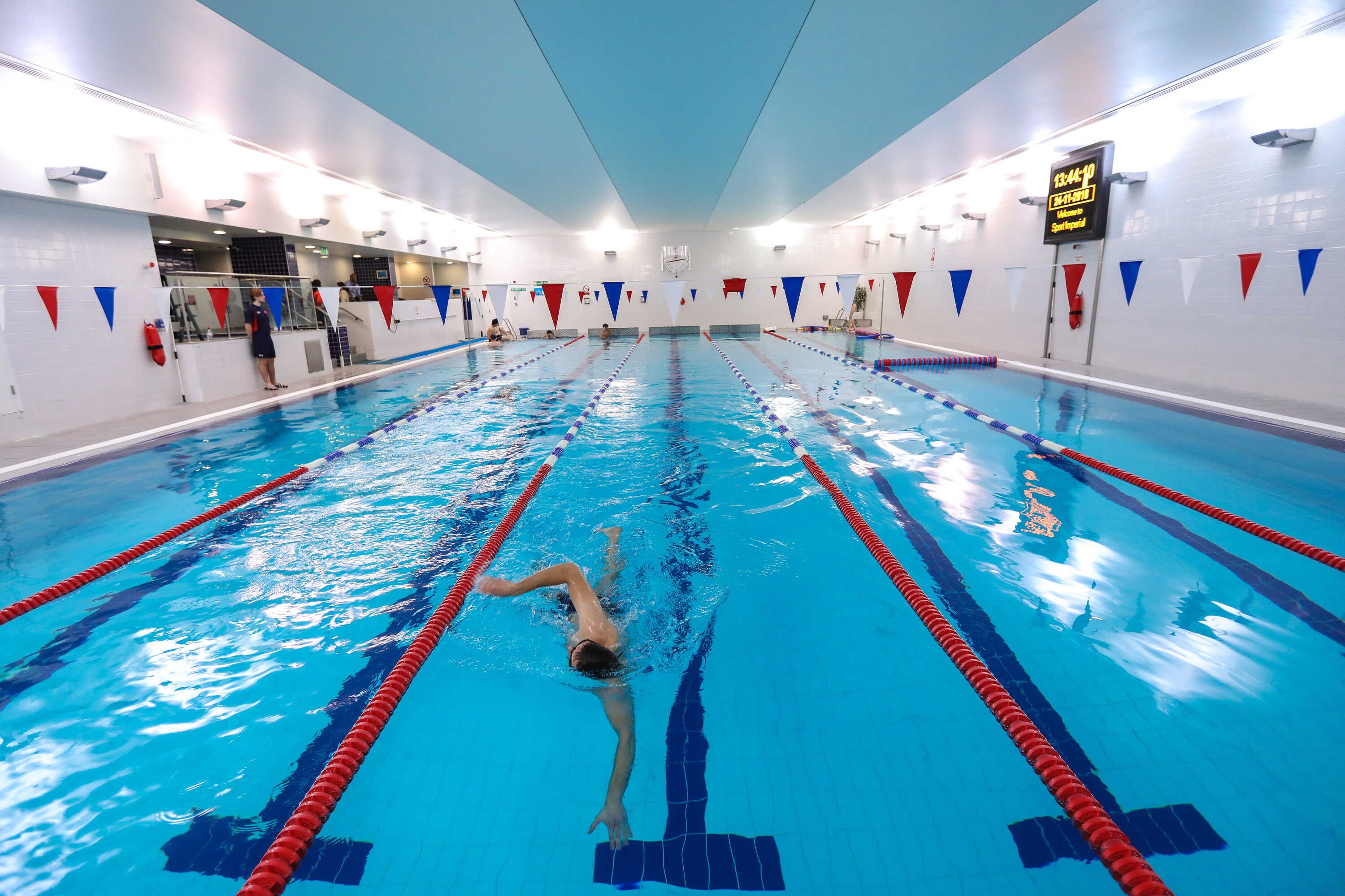 A student swimming in the pool in Ethos Sports Centre