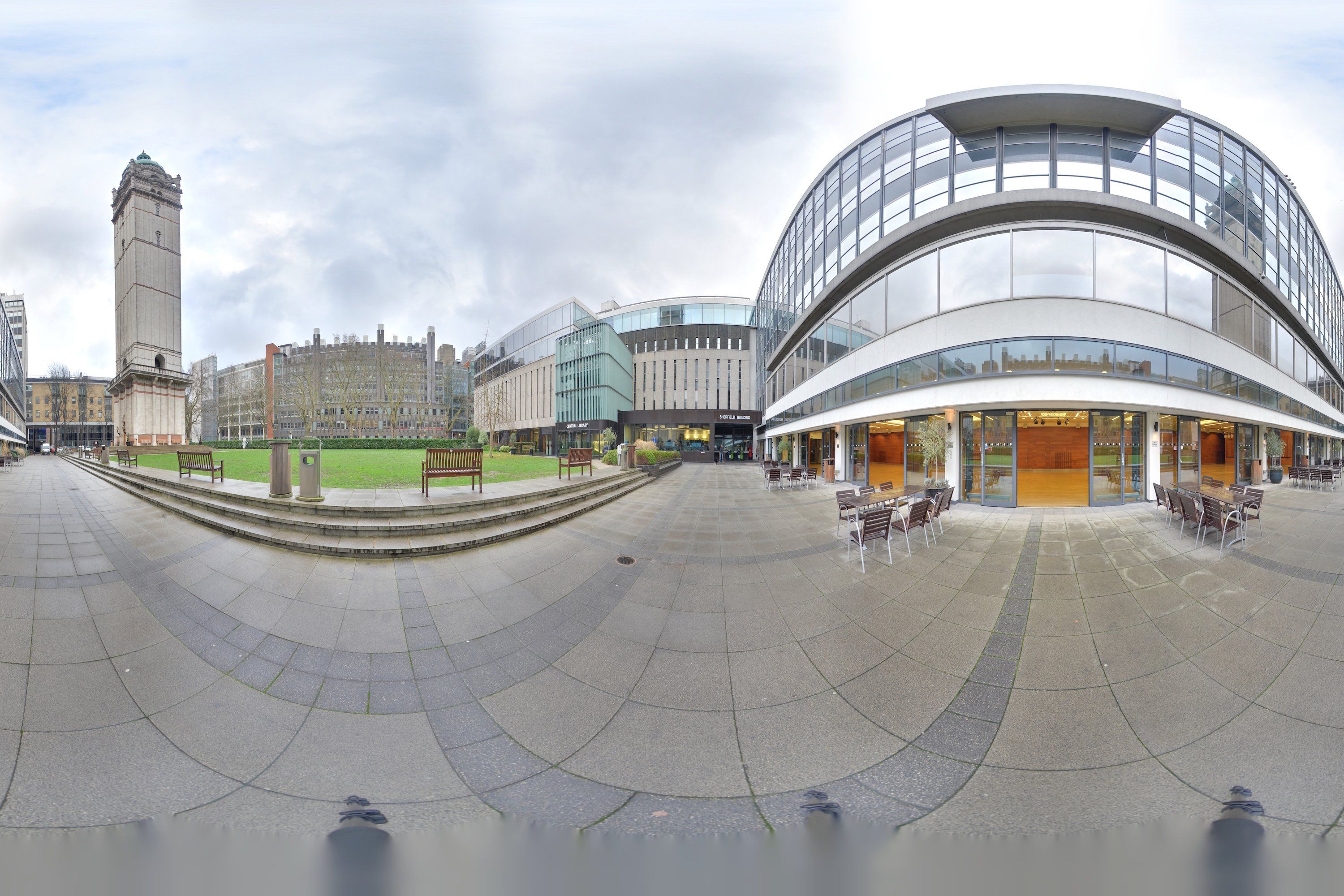 A panaromic view of the Queen's Lawn from the Sherfield Building