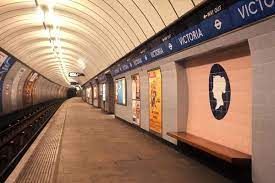 Station on Victoria Line