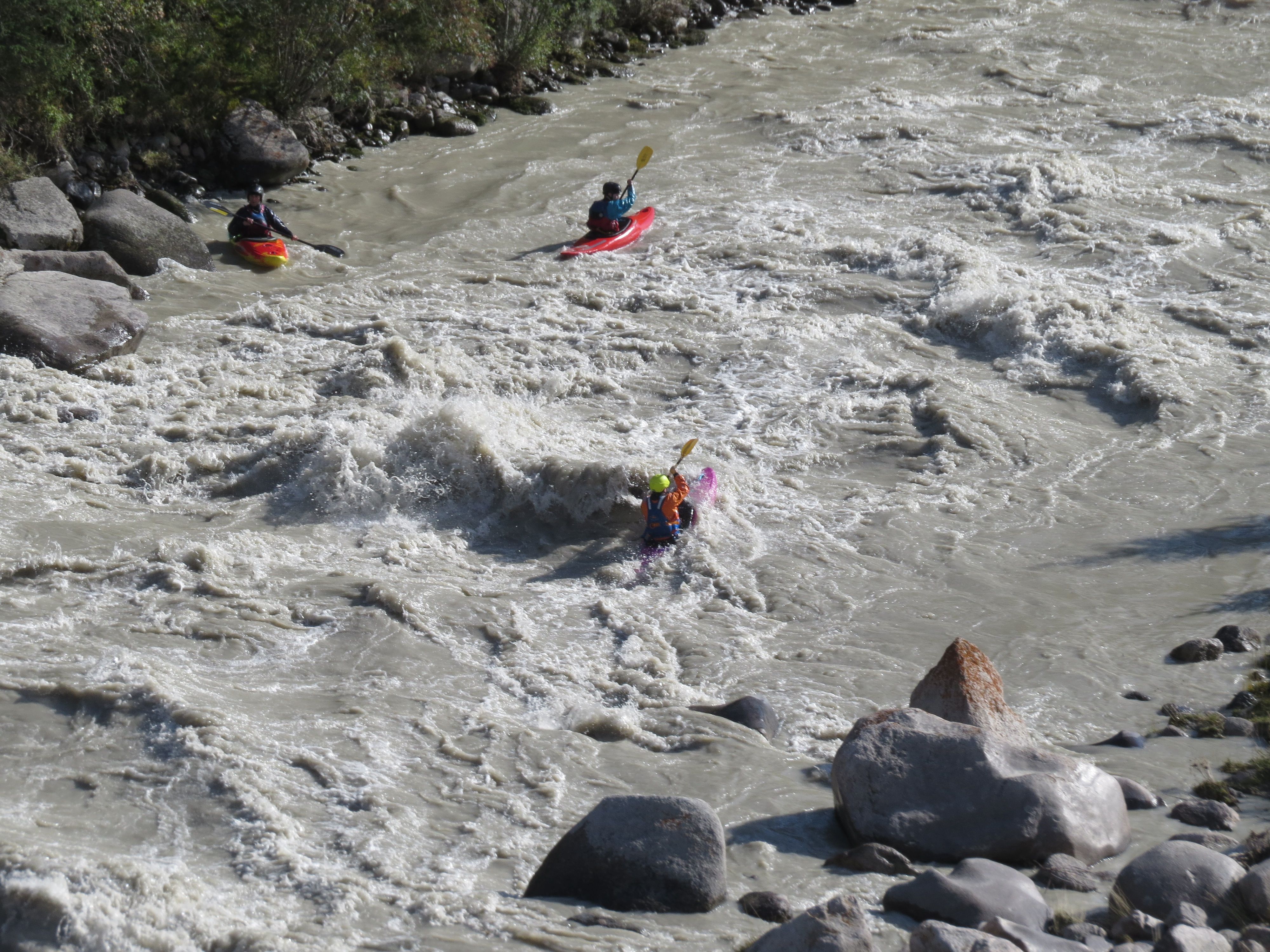 Students kayaking