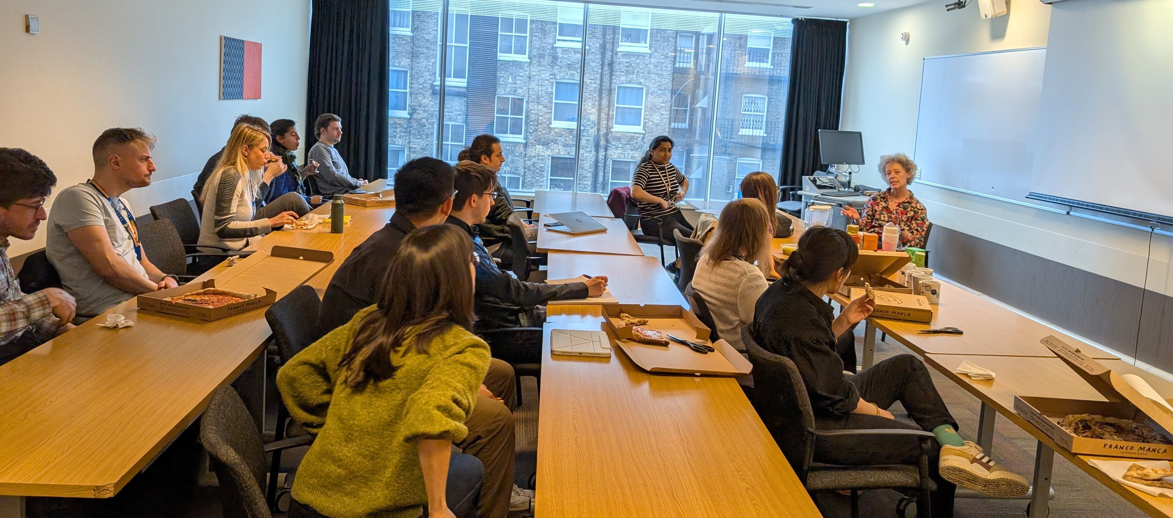 Lunch event with Prof. Rachel Bearon organised by the DoLS postdoc & fellows committee, where early career researchers could discuss about her experiences in science in an informal and relaxed setting.