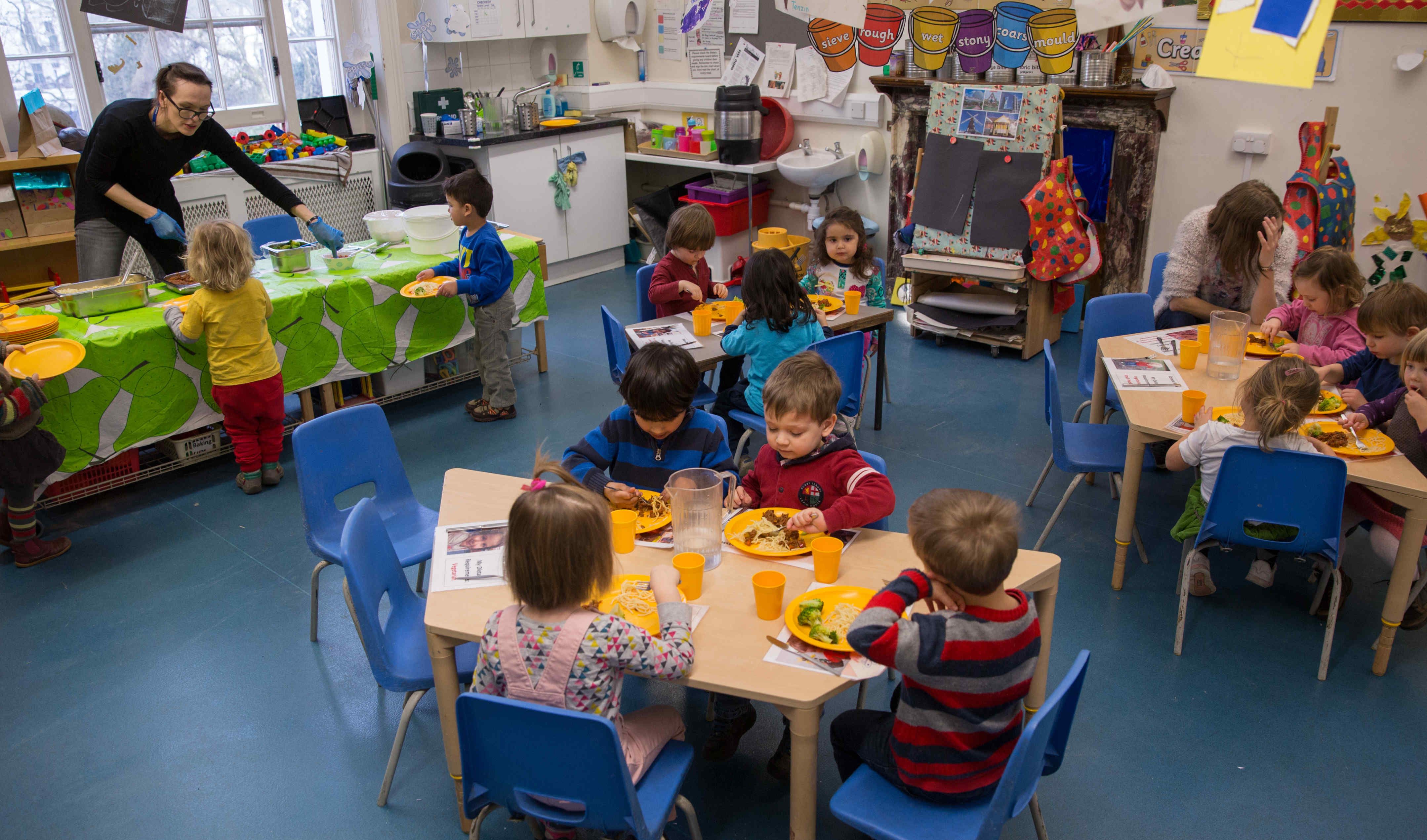 Lunchtime at Early Years