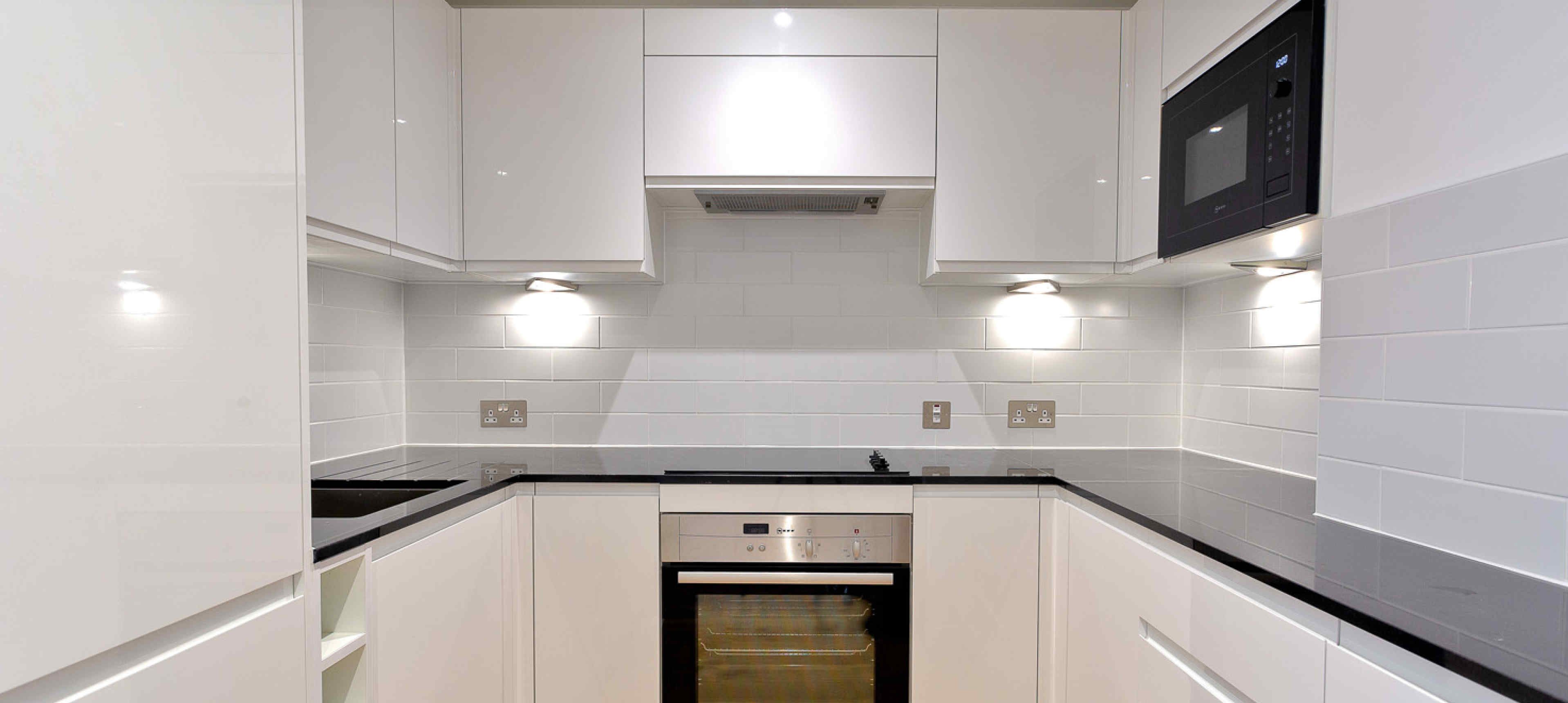 Kitchen with integrated appliances