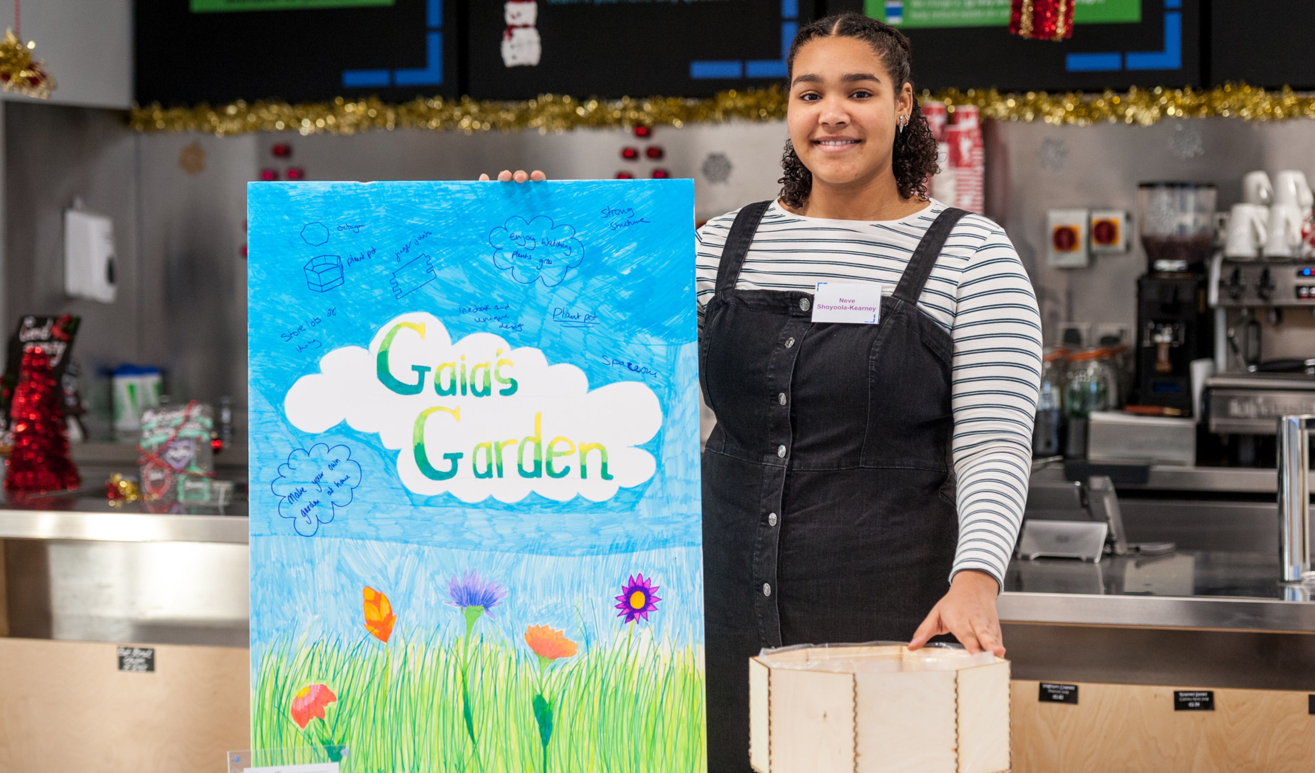 A student showcases her project at the Makerspace finale.